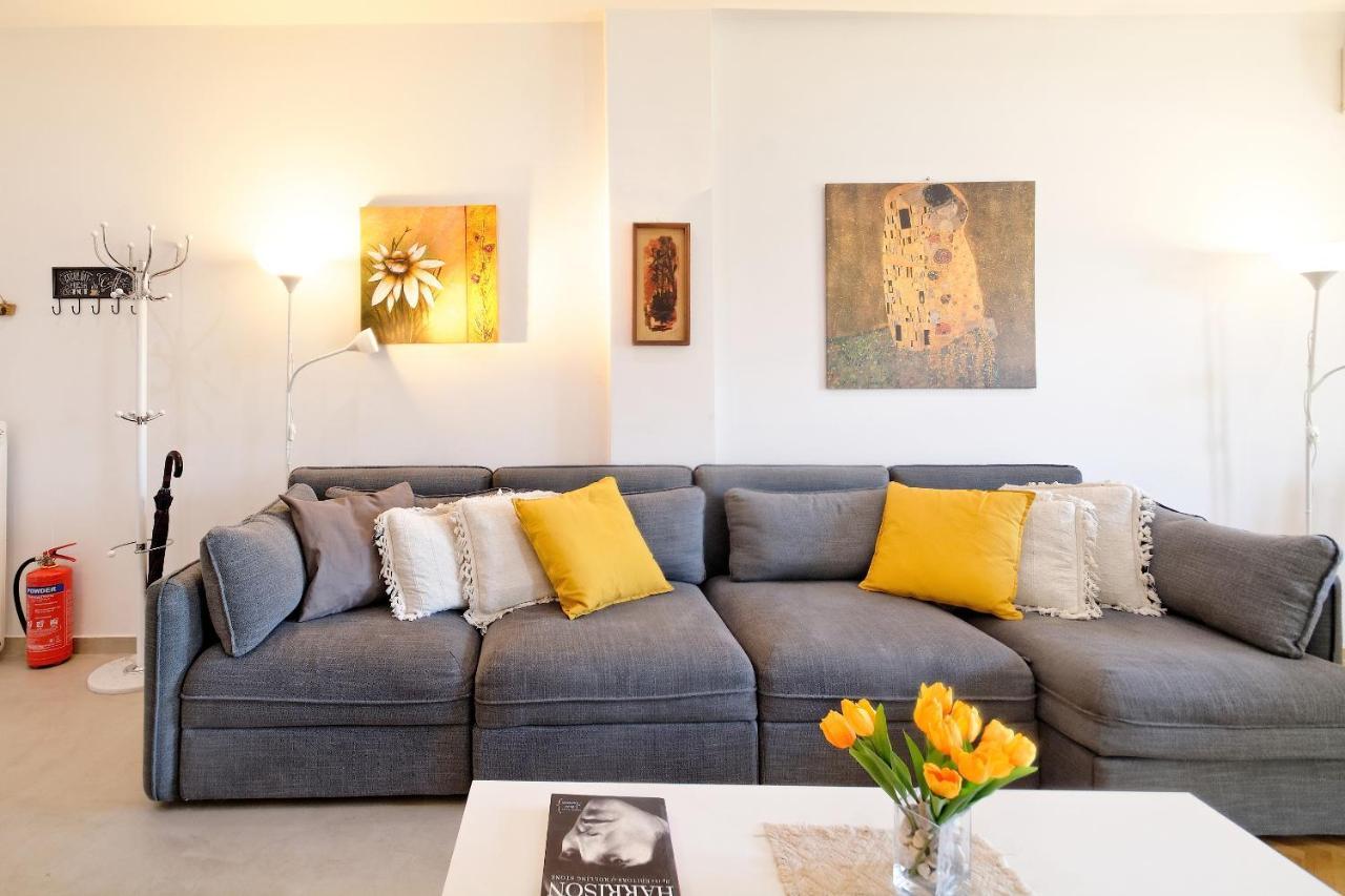 Glyfada Breeze Apartments Athena Bagian luar foto