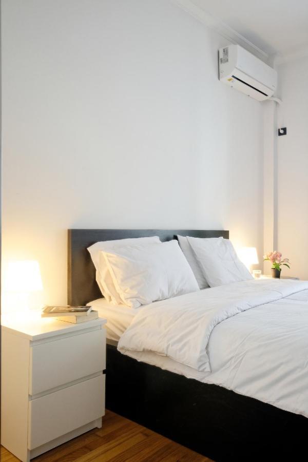 Glyfada Breeze Apartments Athena Bagian luar foto