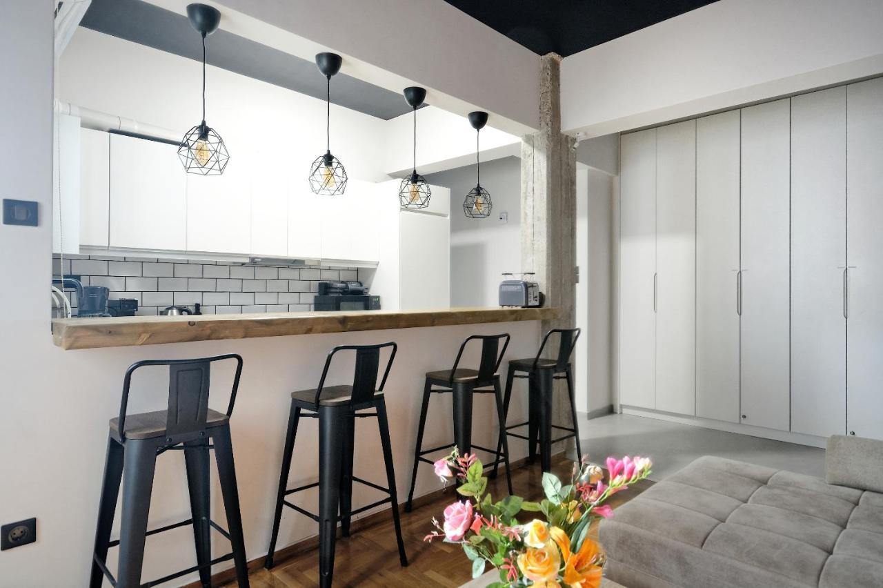 Glyfada Breeze Apartments Athena Bagian luar foto