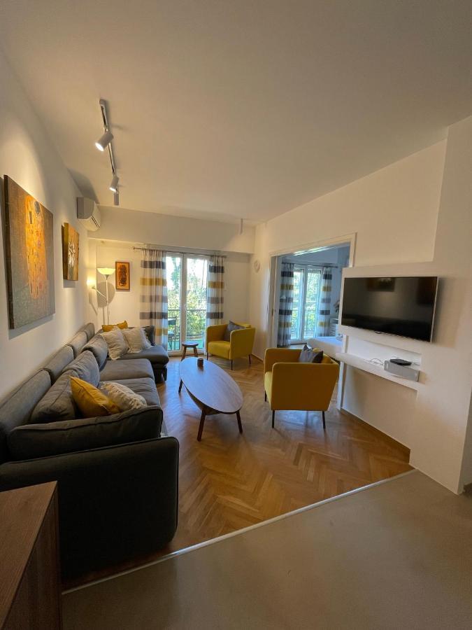 Glyfada Breeze Apartments Athena Bagian luar foto