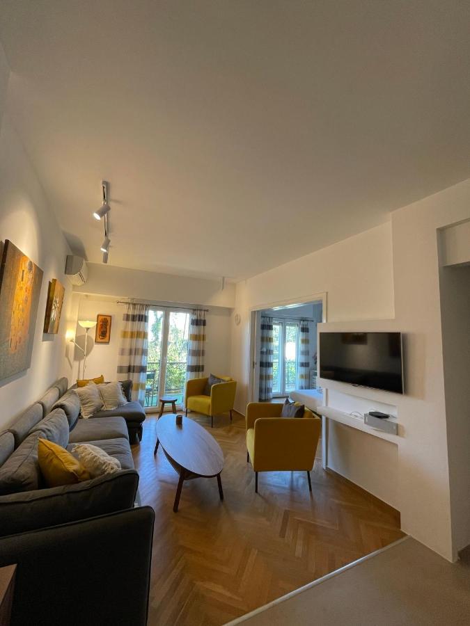 Glyfada Breeze Apartments Athena Bagian luar foto